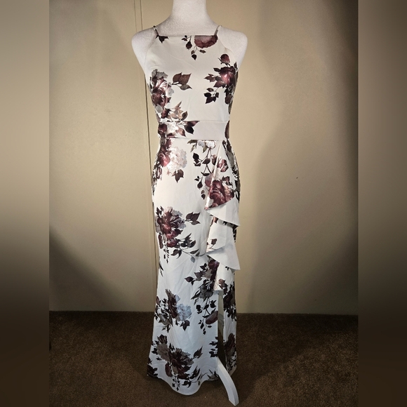 Spaghetti Strap Floral Dress - Picture 1 of 12